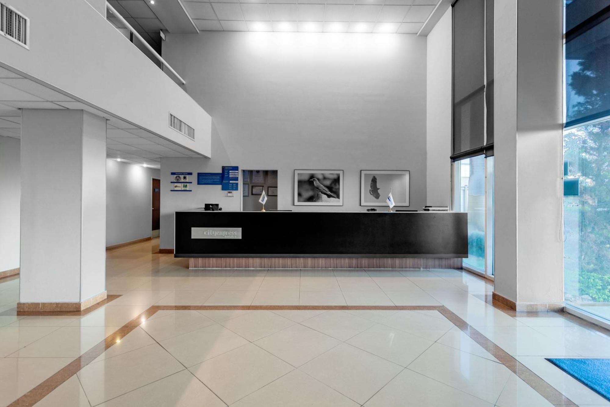 City Express By Marriott Celaya Parque Luaran gambar