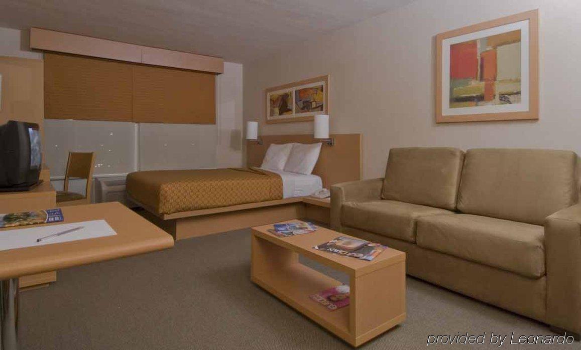 City Express By Marriott Celaya Parque Bilik gambar